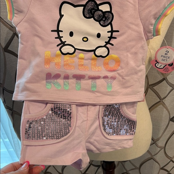 NEW Hello Kitty Toddler Set - Light Purple Rainbow Sequins Size 2T - Picture 2 of 7